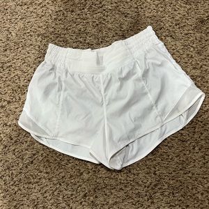 Lululemon hotty hot high rise 2.5